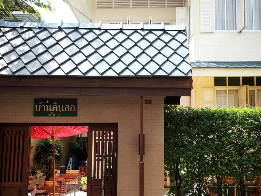 Baan Dinso Banguecoque Exterior foto