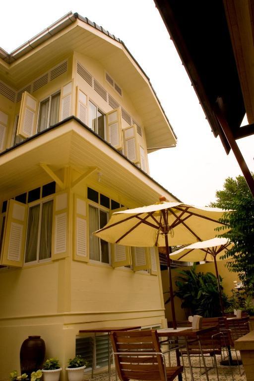 Baan Dinso Banguecoque Exterior foto