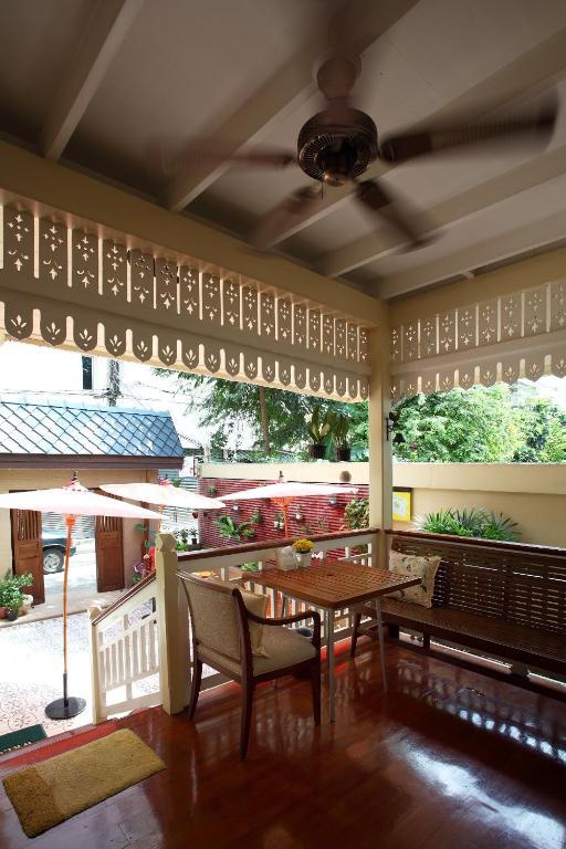 Baan Dinso Banguecoque Exterior foto